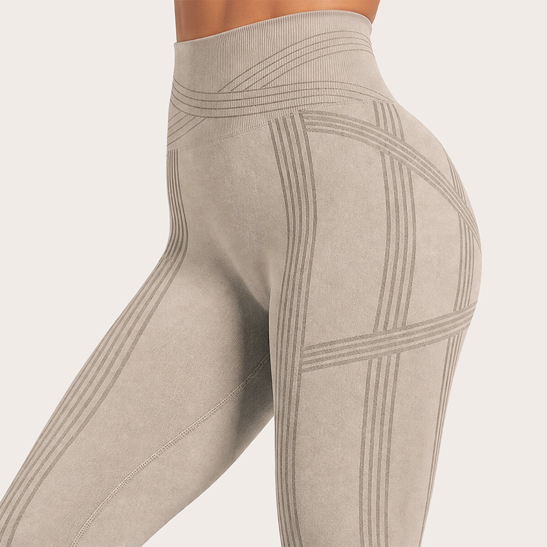 3D CelluSmooth Criss-Cross Booty-Lifting & Anti-Cellulite Leggings | Advoce