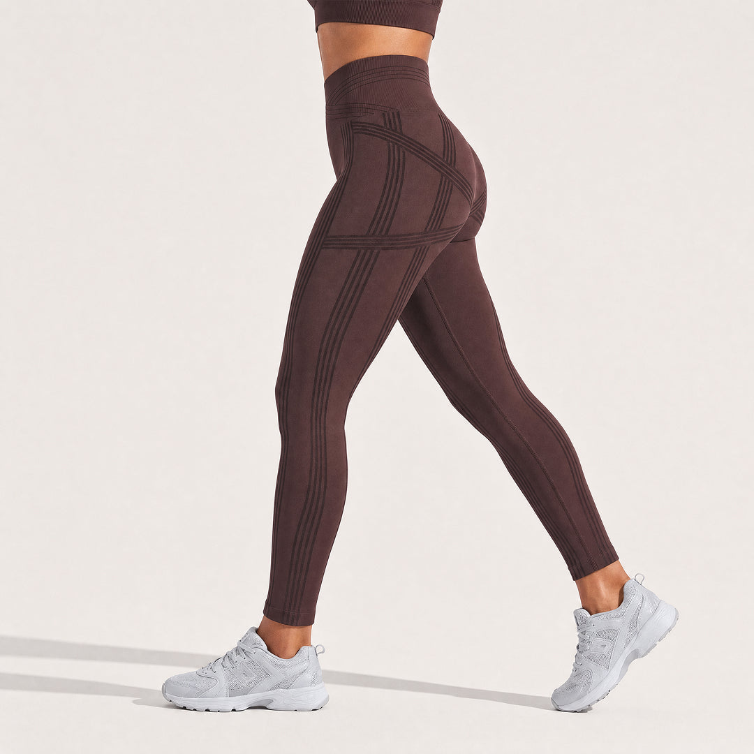 3D CelluSmooth Criss-Cross Booty-Lifting & Anti-Cellulite Leggings | Advoce